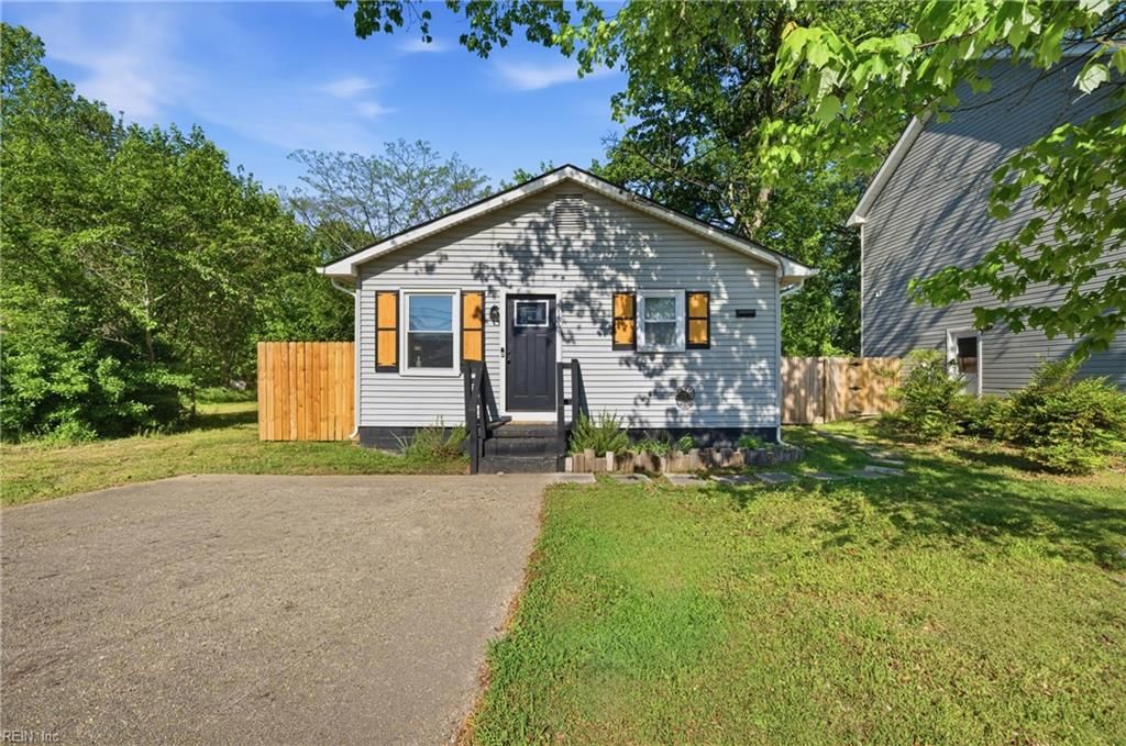 Photo of 813 Mullen Road #A, Chesapeake, VA 23320 (MLS # 10631072)