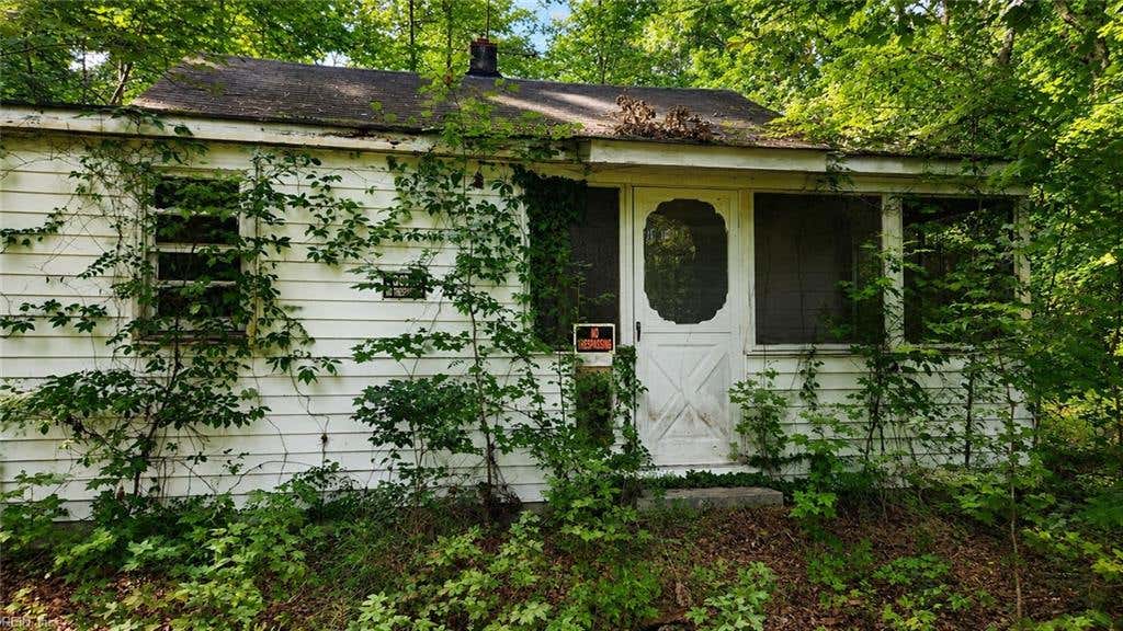 Photo of 9225 Diascund Road, Lanexa, VA 23089 (MLS # 10649792)