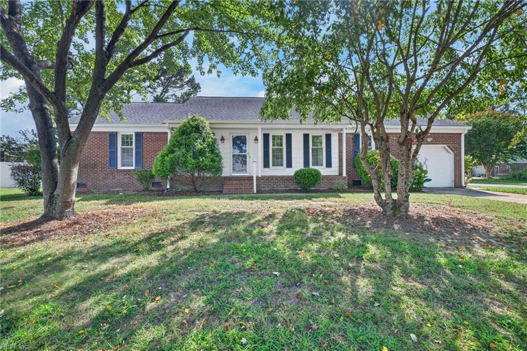 Photo of 403 Caravelle Court N, Chesapeake, VA 23322 (MLS # 10656242)