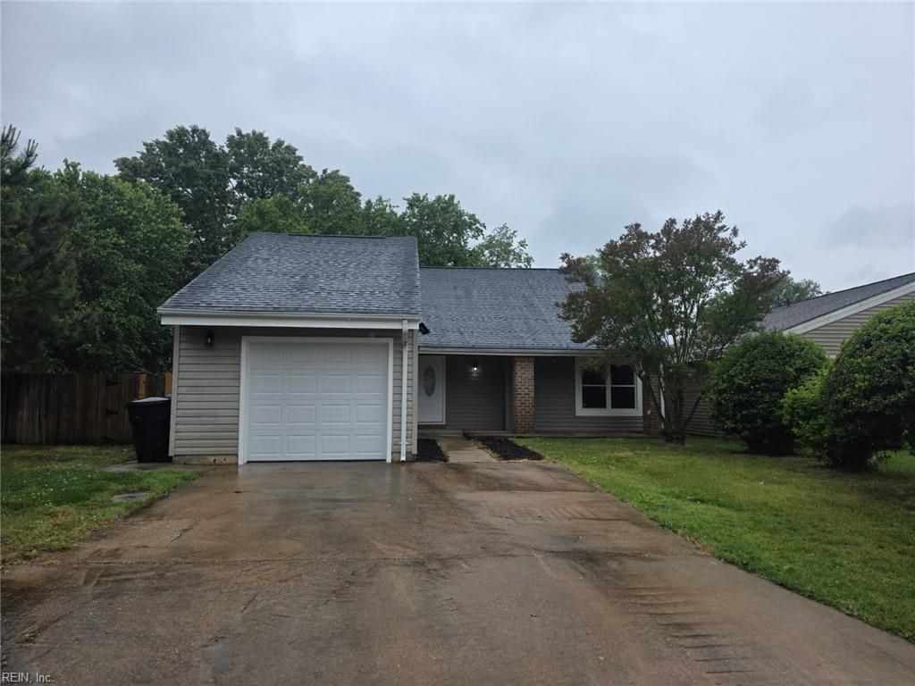Photo of 4425 Lindenwood Ct Court, Virginia Beach, VA 23453 (MLS # 10633975)