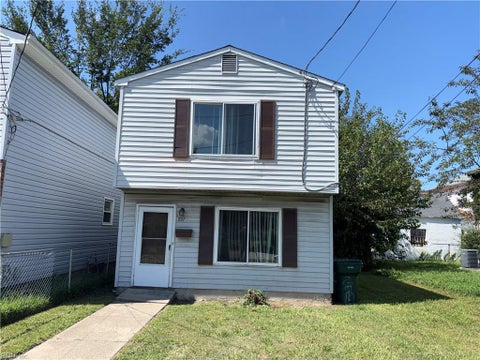 Photo of 857 28 Street, Newport News, VA 23607 (MLS # 10651820)