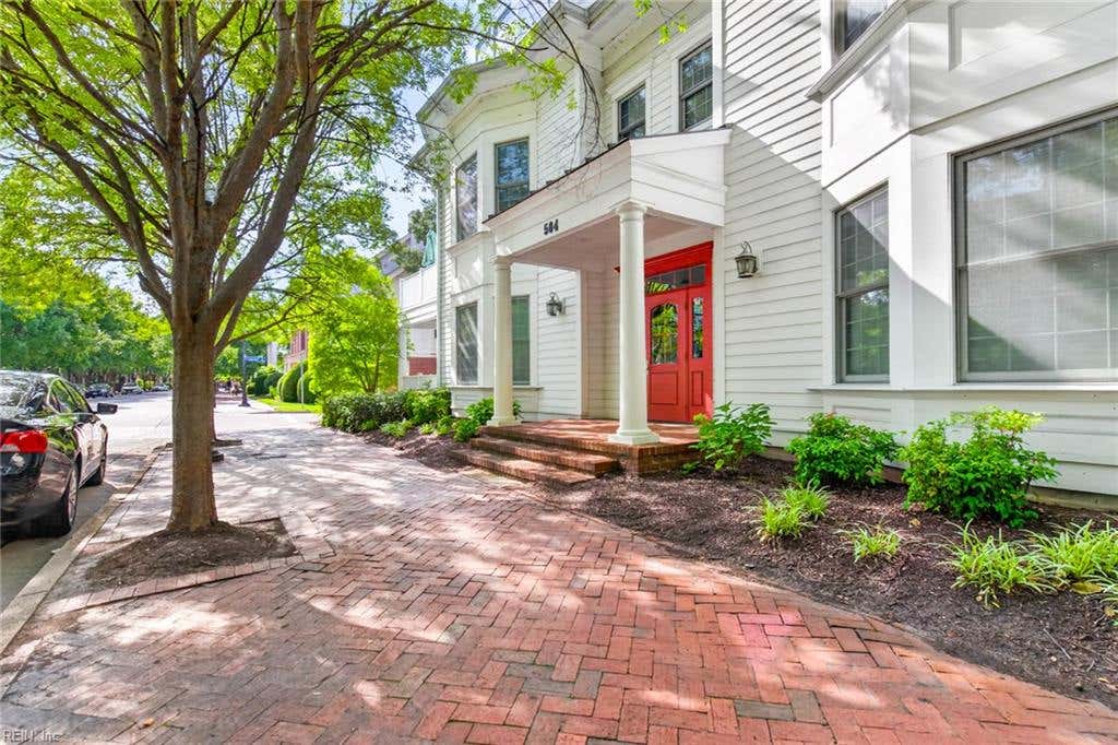 Photo of 504 E Freemason Street #3B, Norfolk, VA 23510 (MLS # 10642504)