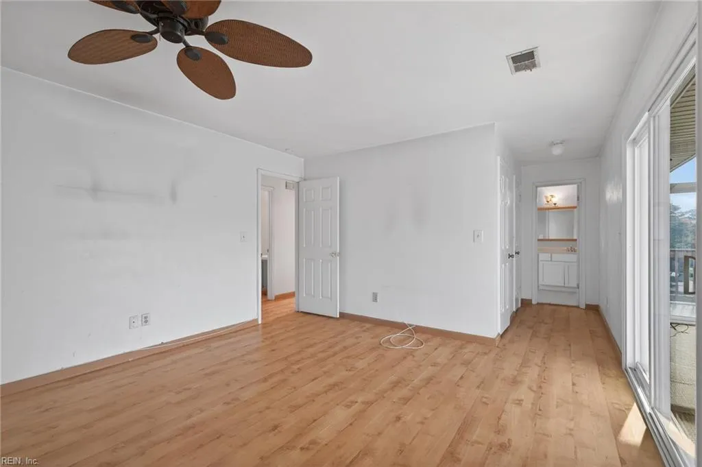 Virginia Beach, Virginia 23451, United States, 4 Bedrooms Bedrooms, ,4 BathroomsBathrooms,Residential,Active,257612