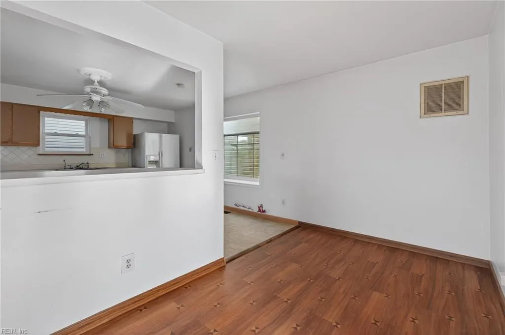 Virginia Beach, Virginia 23451, United States, 4 Bedrooms Bedrooms, ,4 BathroomsBathrooms,Residential,Active,257612