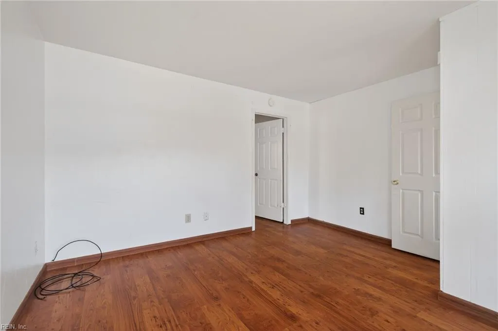 Virginia Beach, Virginia 23451, United States, 4 Bedrooms Bedrooms, ,4 BathroomsBathrooms,Residential,Active,257612