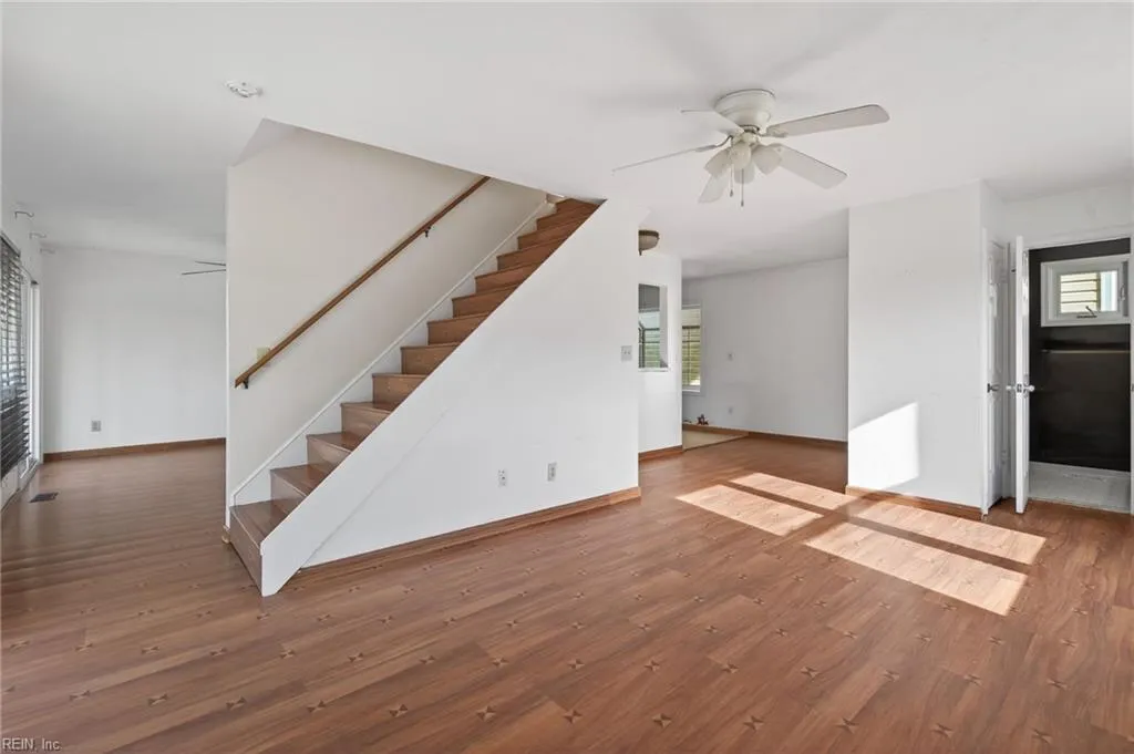 Virginia Beach, Virginia 23451, United States, 4 Bedrooms Bedrooms, ,4 BathroomsBathrooms,Residential,Active,257612