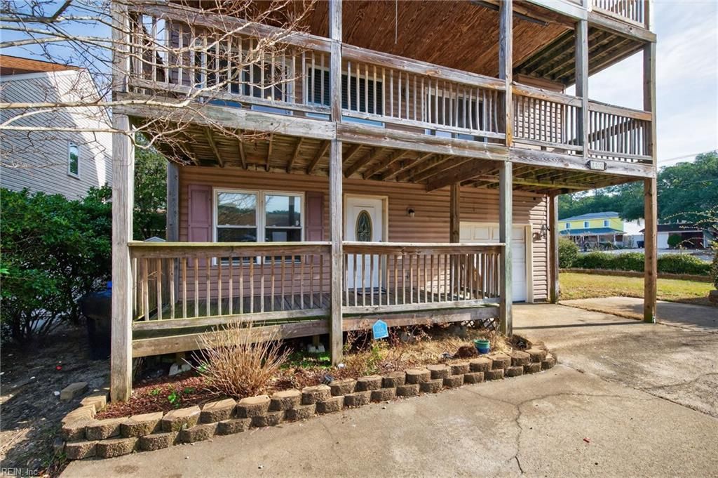 Photo of 2300 Walke Street, Virginia Beach, VA 23451 (MLS # 10613817)