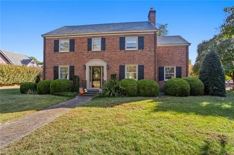 811 Park Place, Hampton, VA 23669 - #: 10558078