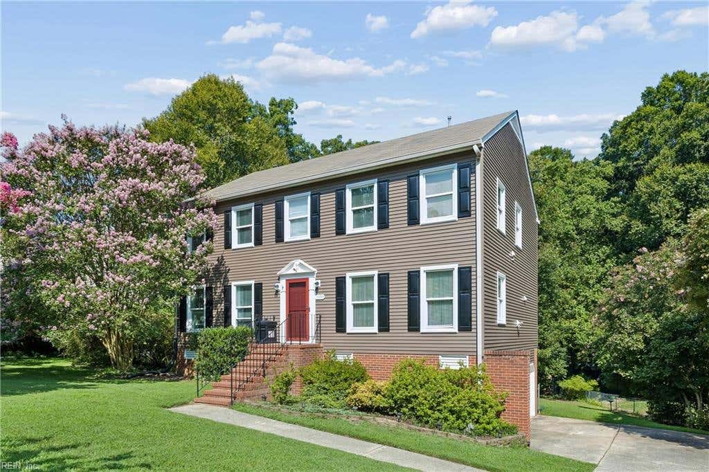 Photo of 2739 Linden Lane, Williamsburg, VA 23185 (MLS # 10649244)