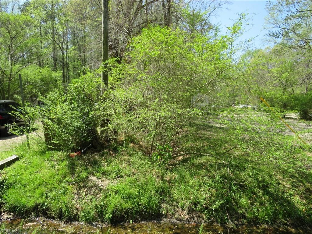 Photo of 2716 Seven Eleven Road, Chesapeake, VA 23322 (MLS # 10628255)