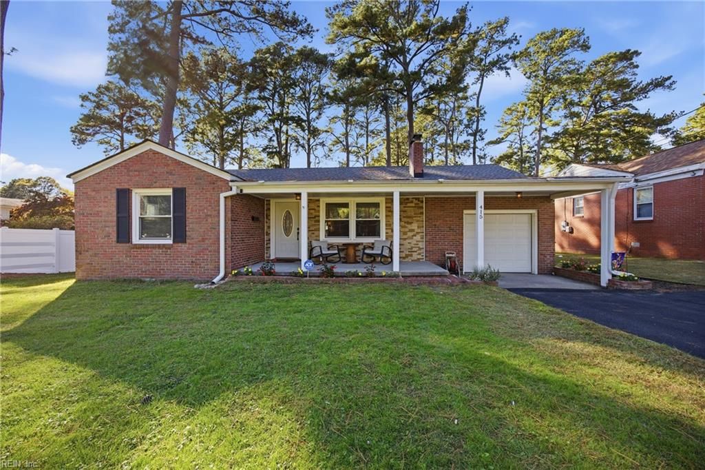 Photo of 415 Tareyton Lane, Portsmouth, VA 23701 (MLS # 10607663)
