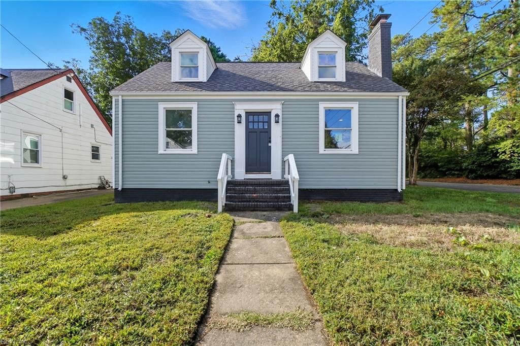 Photo of 4621 Columbia Street, Portsmouth, VA 23707 (MLS # 10612257)