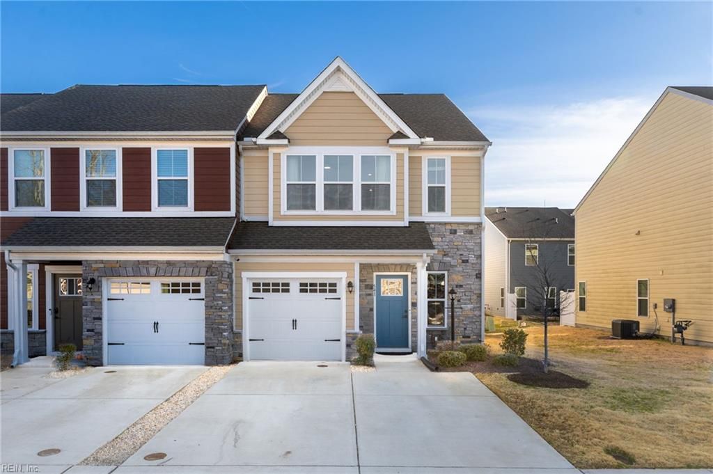 Photo of 541 Bright Red Run, Chesapeake, VA 23323 (MLS # 10631346)