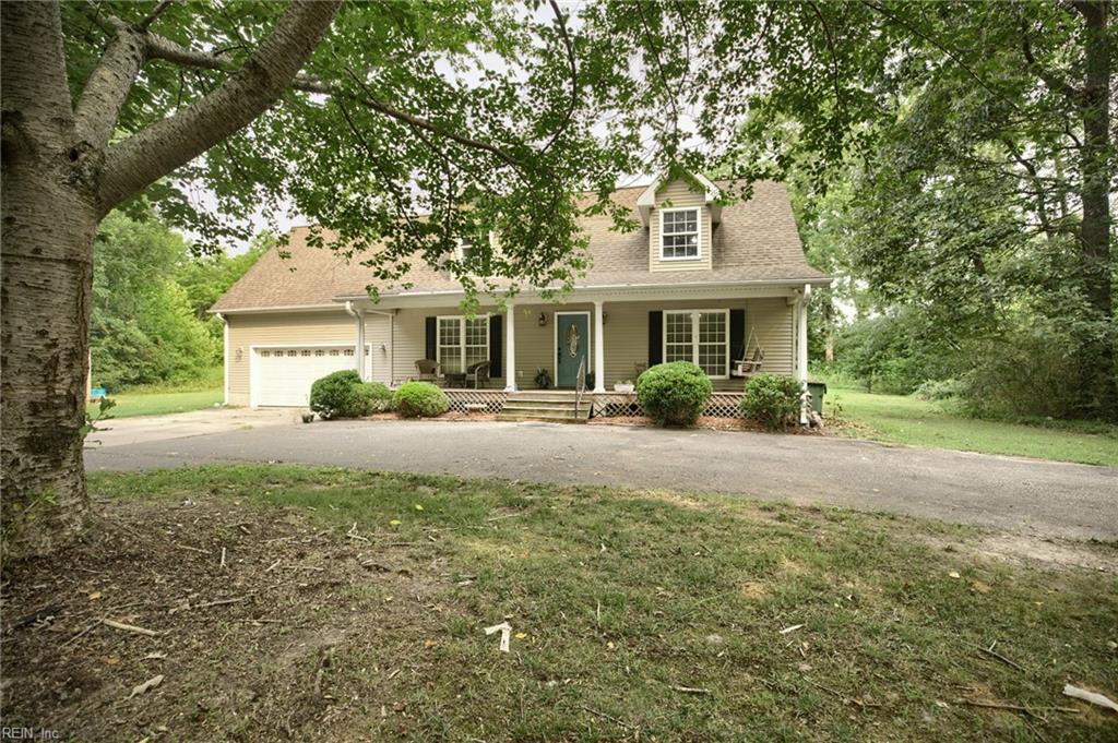 Photo of 5494 T C Walker Road, Gloucester, VA 23061 (MLS # 10652588)