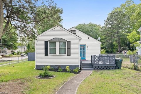 Photo of 2119 Chestnut Avenue, Newport News, VA 23607 (MLS # 10613280)