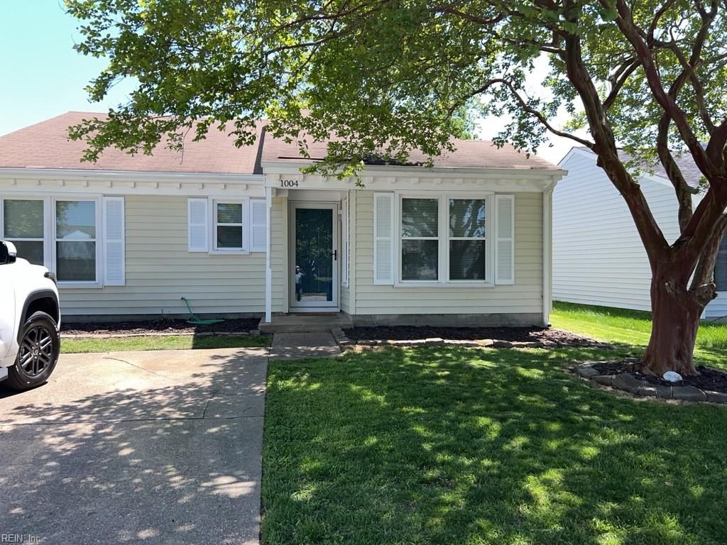 Photo of 1004 Culver Lane, Virginia Beach, VA 23454 (MLS # 10635260)