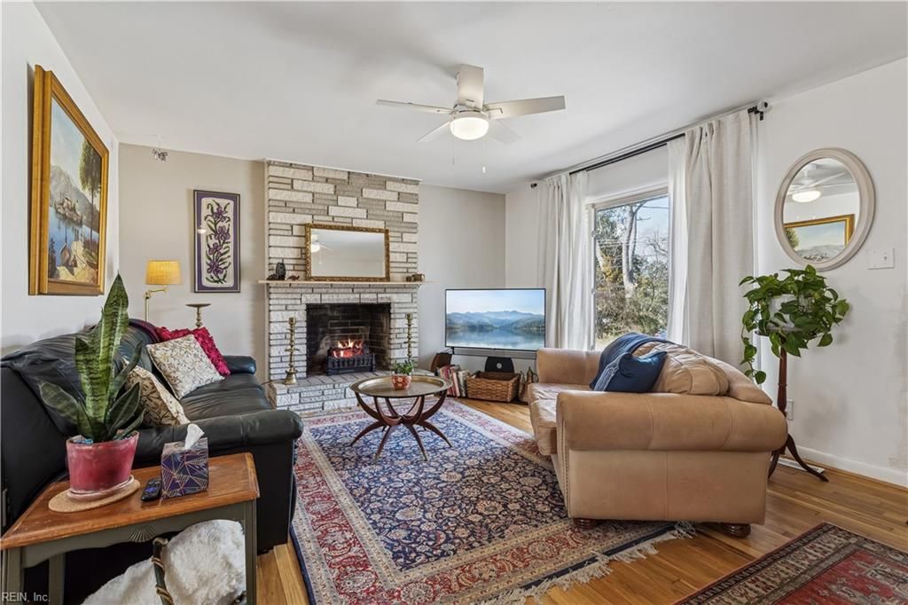 Photo of 118 Winston Drive, Williamsburg, VA 23185 (MLS # 10620190)