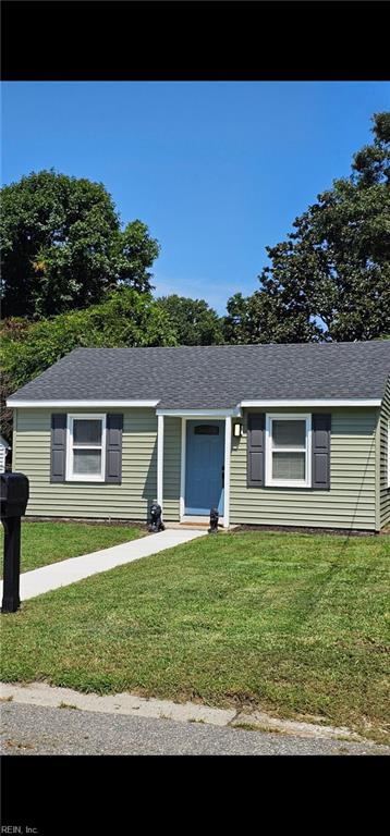 Photo of 512 Smiley Road, Hampton, VA 23663 (MLS # 10652639)