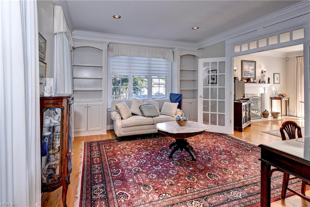 Photo of 216 Holly Hills Drive, Williamsburg, VA 23185 (MLS # 10657410)