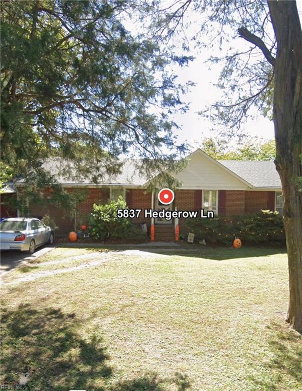 Photo of 5837 Hedgerow Lane, Portsmouth, VA 23703 (MLS # 10613398)