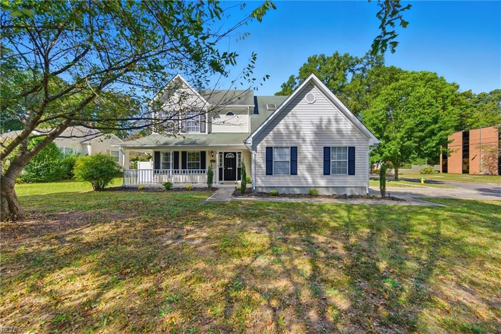 Photo of 596 Thole Street, Norfolk, VA 23505 (MLS # 10614721)