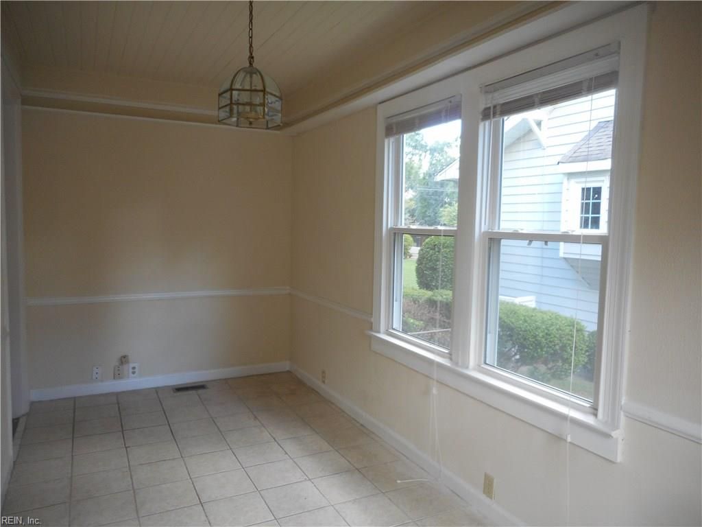 Photo of 130 Pocahontas Place, Hampton, VA 23661 (MLS # 10629286)