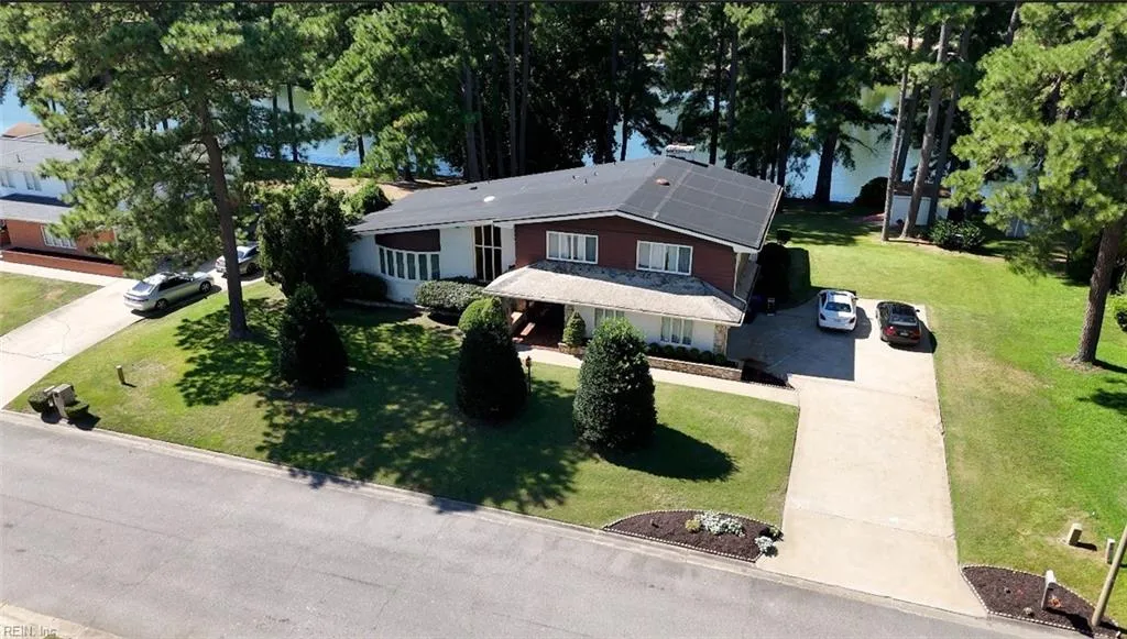 Portsmouth, Virginia 23701, United States, 3 Bedrooms Bedrooms, ,3 BathroomsBathrooms,Residential,Active,1566