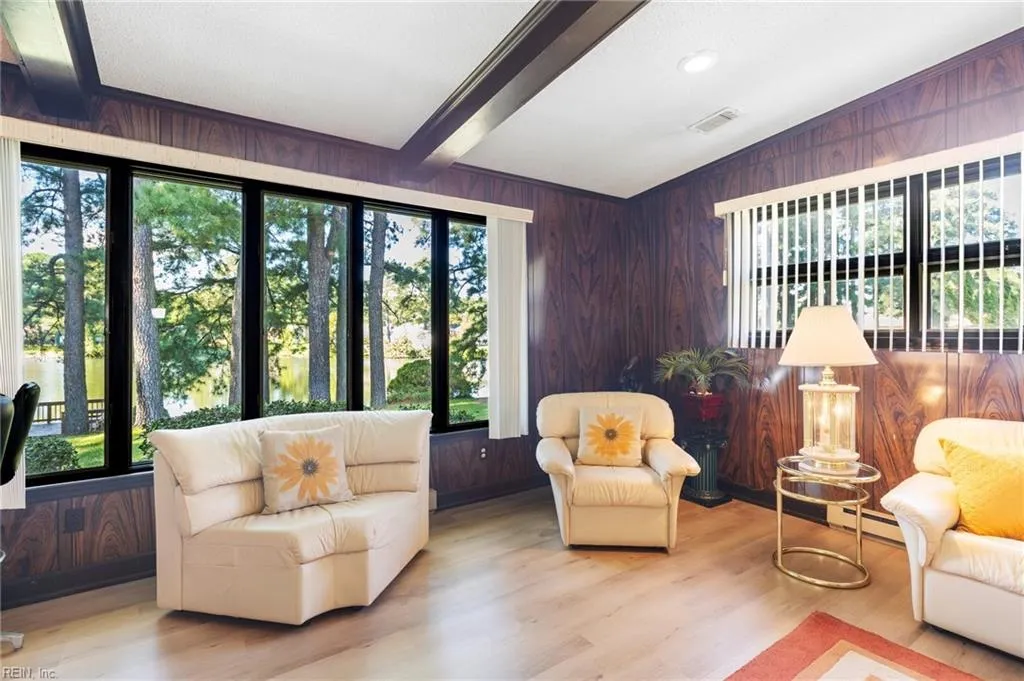 Portsmouth, Virginia 23701, United States, 3 Bedrooms Bedrooms, ,3 BathroomsBathrooms,Residential,Active,1566