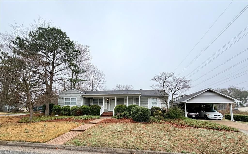 Photo of 220 Robinson Drive, Newport News, VA 23601 (MLS # 10624342)