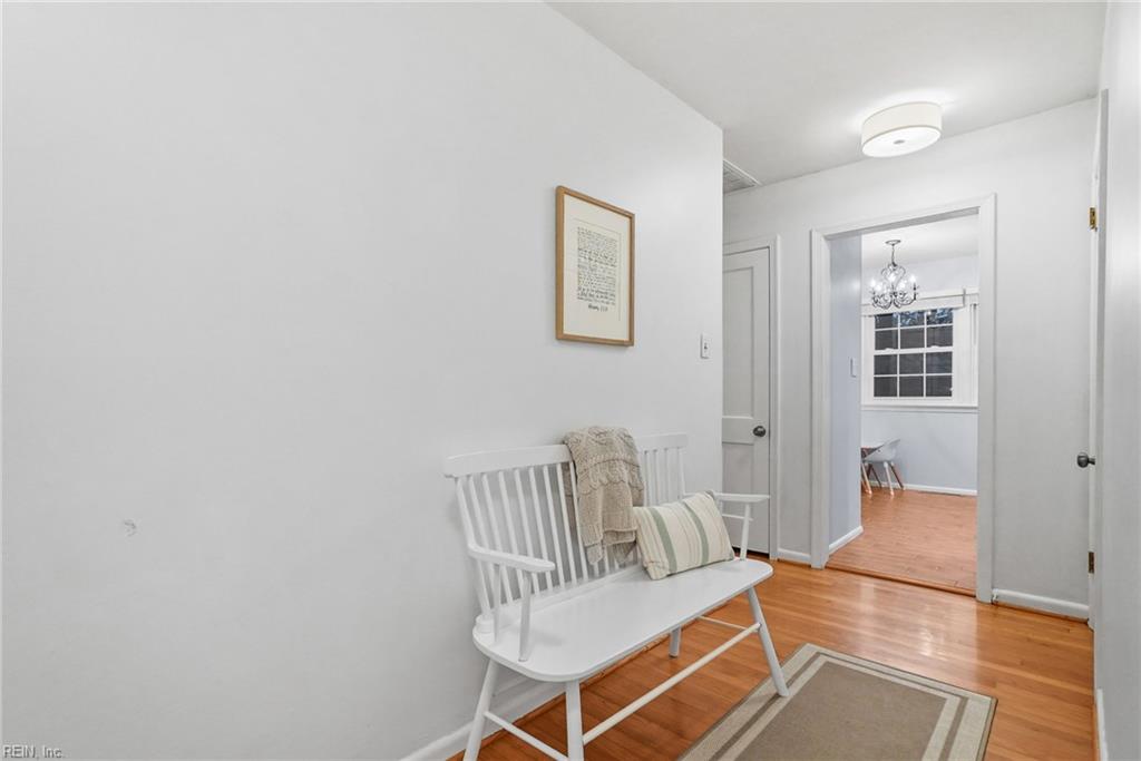 Photo of 3105 E Cheltingham Place, Virginia Beach, VA 23452 (MLS # 10655122)