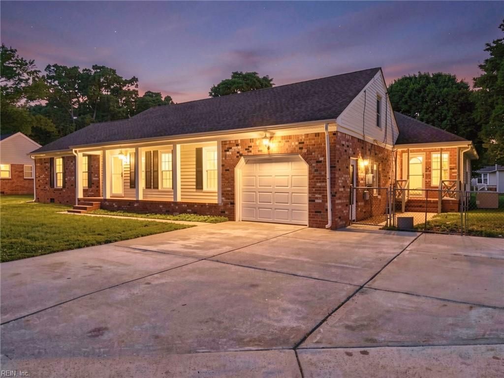 Photo of 140 Haviland Road, Chesapeake, VA 23320 (MLS # 10631700)