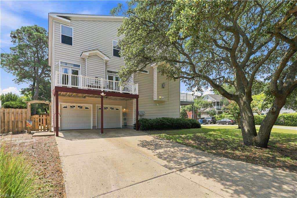 Photo of 3781 Surry Road, Virginia Beach, VA 23455 (MLS # 10649418)