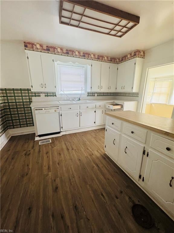 Photo of 26536 Dogwood Bend Road, Franklin, VA 23851 (MLS # 10655673)