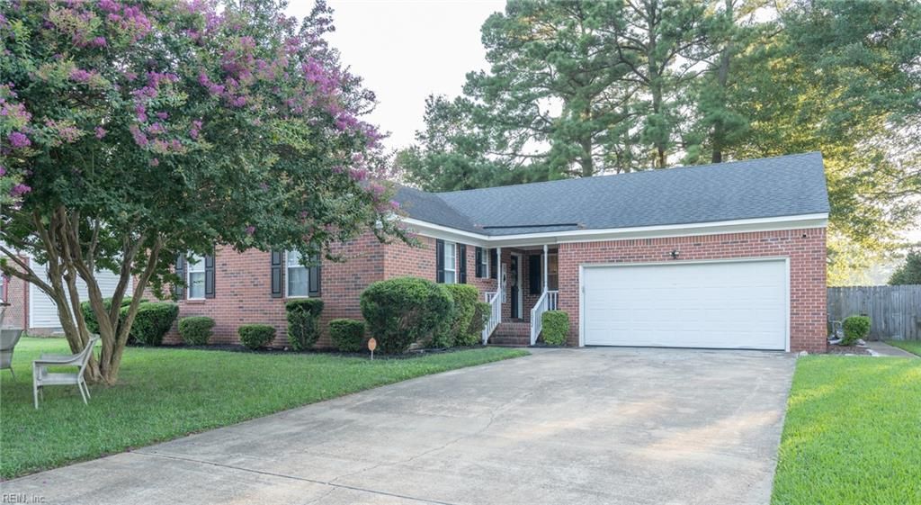 Photo of 1032 Oak Bark Lane, Chesapeake, VA 23323 (MLS # 10608536)