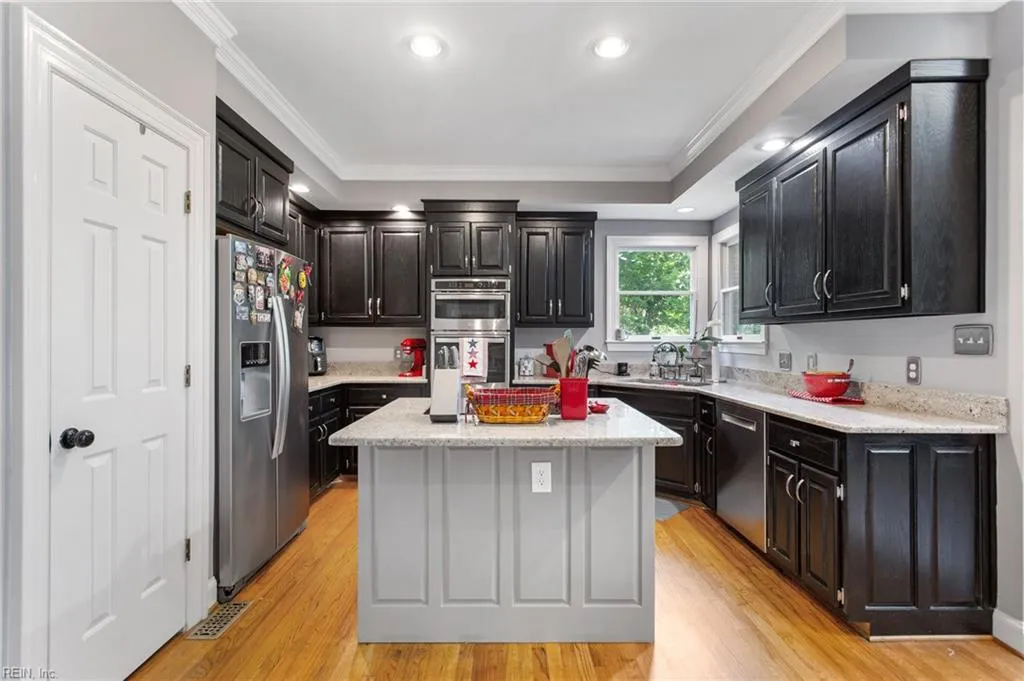 Smithfield, Virginia 23430, United States, 4 Bedrooms Bedrooms, ,3 BathroomsBathrooms,Residential,Active,128387