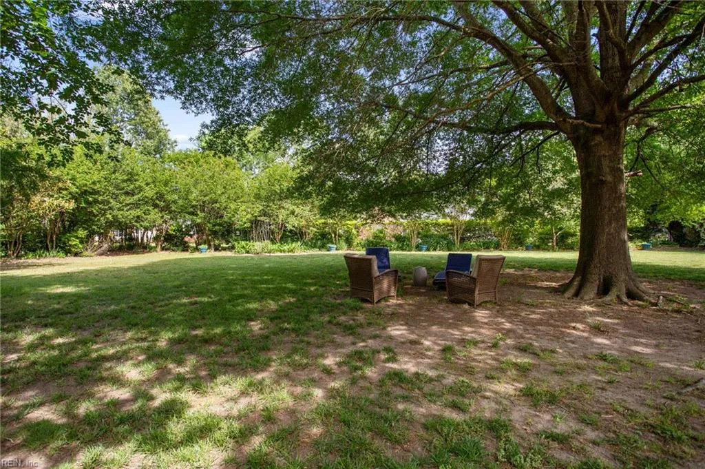 Smithfield, Virginia 23430, United States, 4 Bedrooms Bedrooms, ,3 BathroomsBathrooms,Residential,Active,128387