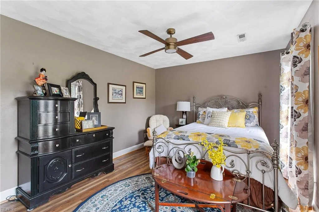 Smithfield, Virginia 23430, United States, 4 Bedrooms Bedrooms, ,3 BathroomsBathrooms,Residential,Active,128387