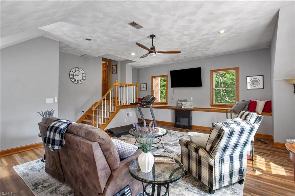 Smithfield, Virginia 23430, United States, 4 Bedrooms Bedrooms, ,3 BathroomsBathrooms,Residential,Active,128387