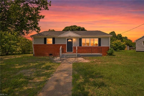 Photo of 701 Gust Lane, Portsmouth, VA 23701 (MLS # 10638465)