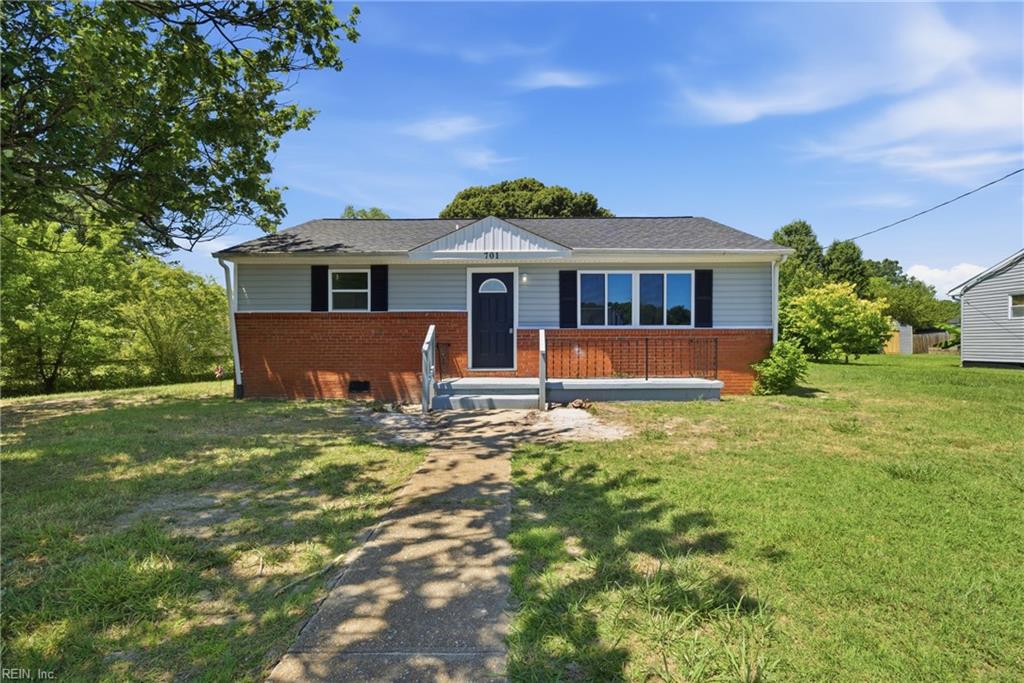Photo of 701 Gust Lane, Portsmouth, VA 23701 (MLS # 10638465)