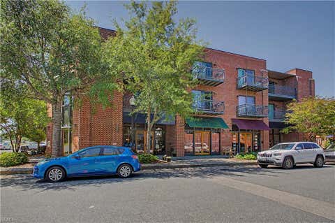 Photo for 300 Mason Avenue 2C