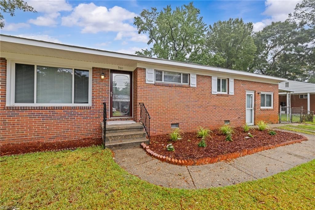 Photo of 501 Berkshire Road, Portsmouth, VA 23701 (MLS # 10613957)