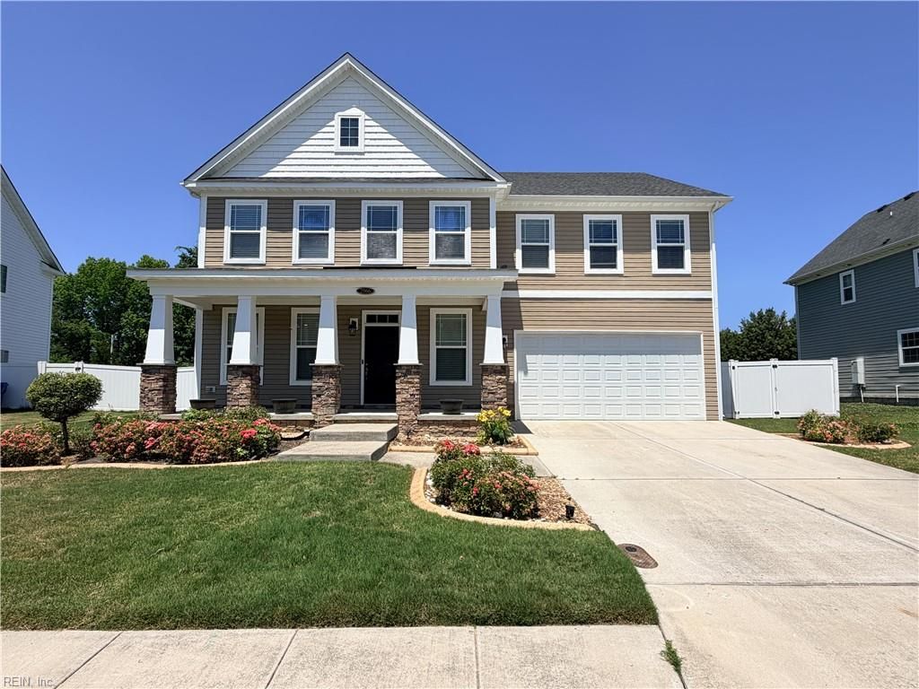 Photo of 2566 River Watch Drive, Suffolk, VA 23434 (MLS # 10636358)