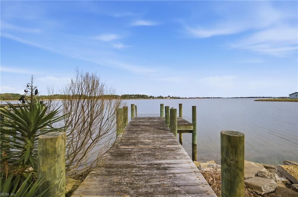 Photo of 14 Eagle Point Road, Hampton, VA 23669 (MLS # 10628426)