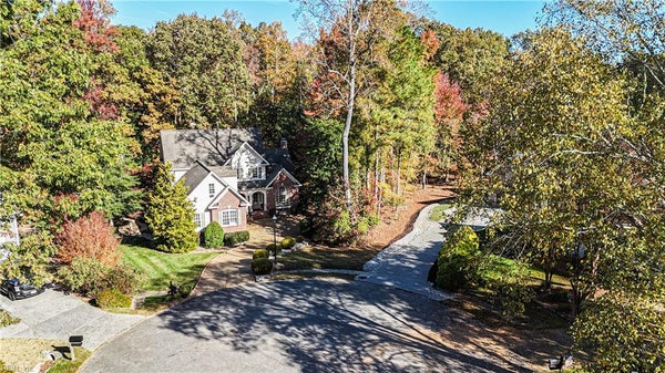 153 SHINNECOCK, WILLIAMSBURG, VA 23188 - Image ff6a70df64f377e82b2f5d44b87cb2dd/2187960606