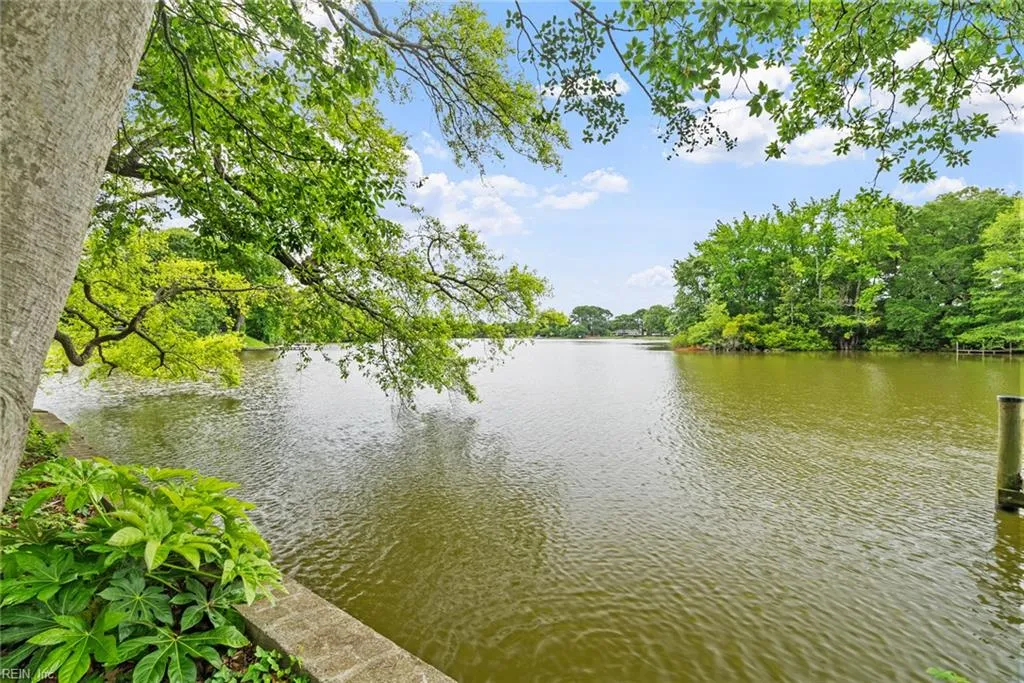 Virginia Beach, Virginia 23455, United States, 3 Bedrooms Bedrooms, ,3 BathroomsBathrooms,Residential,Active,156477