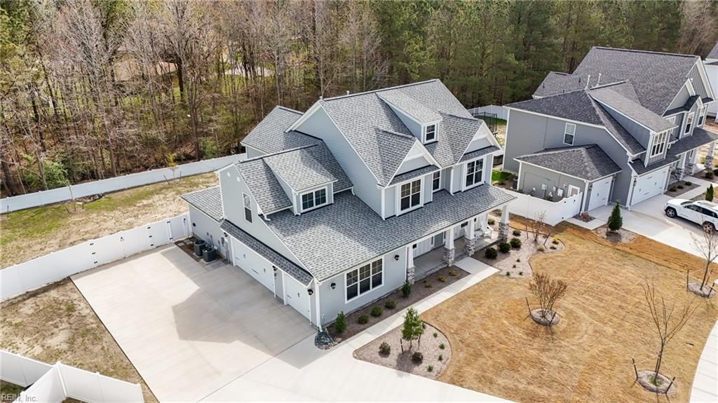 Photo of 187 Hessian Loop, Chesapeake, VA 23322 (MLS # 10627013)