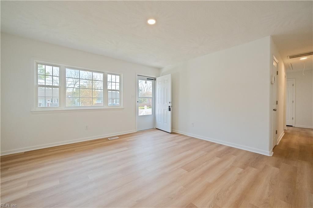 Photo of 2051 Richard ave Avenue, Hampton, VA 23664 (MLS # 10625141)