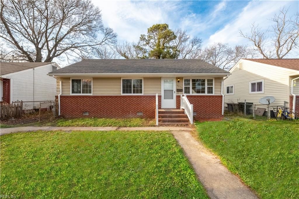Photo of 2051 Richard ave Avenue, Hampton, VA 23664 (MLS # 10625141)