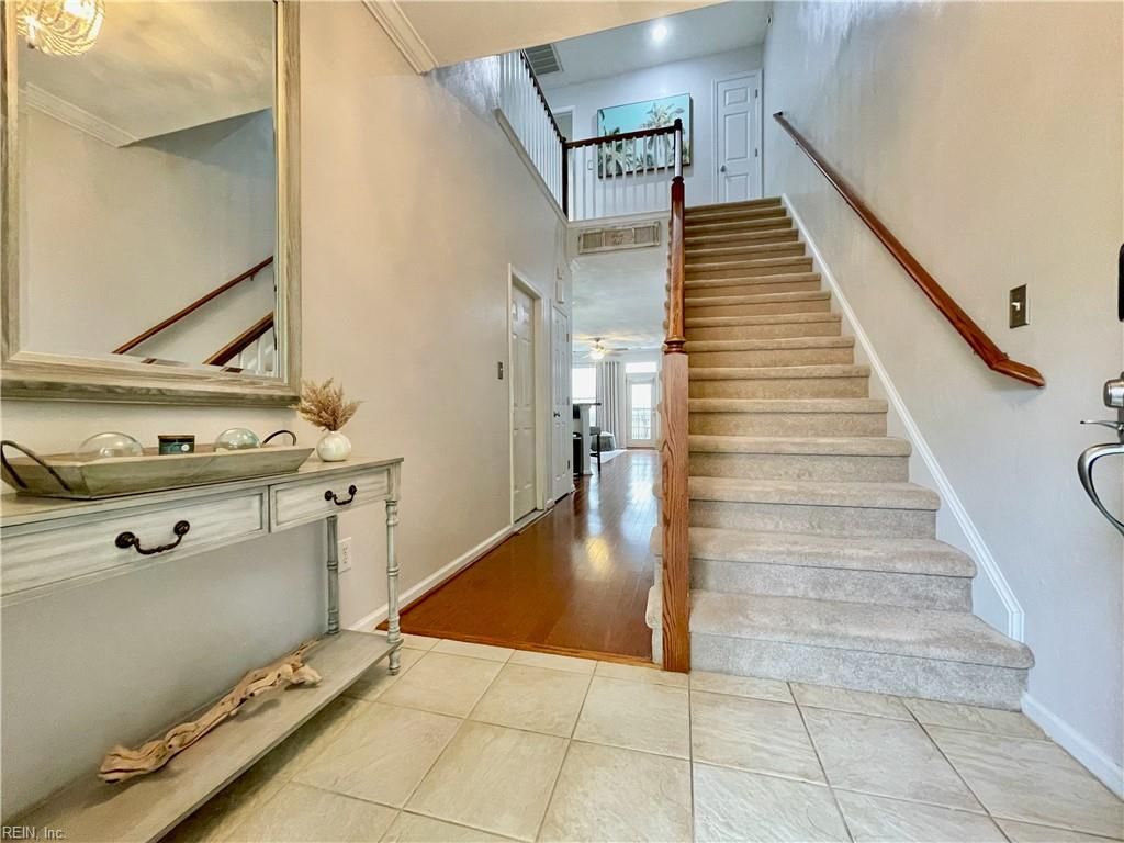 Photo of 1805 Mizzen Lane, Virginia Beach, VA 23454 (MLS # 10631939)